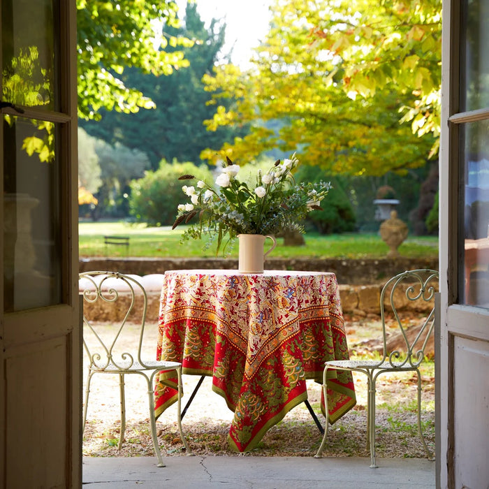 Noel Red/Green Tablecloth 59x59